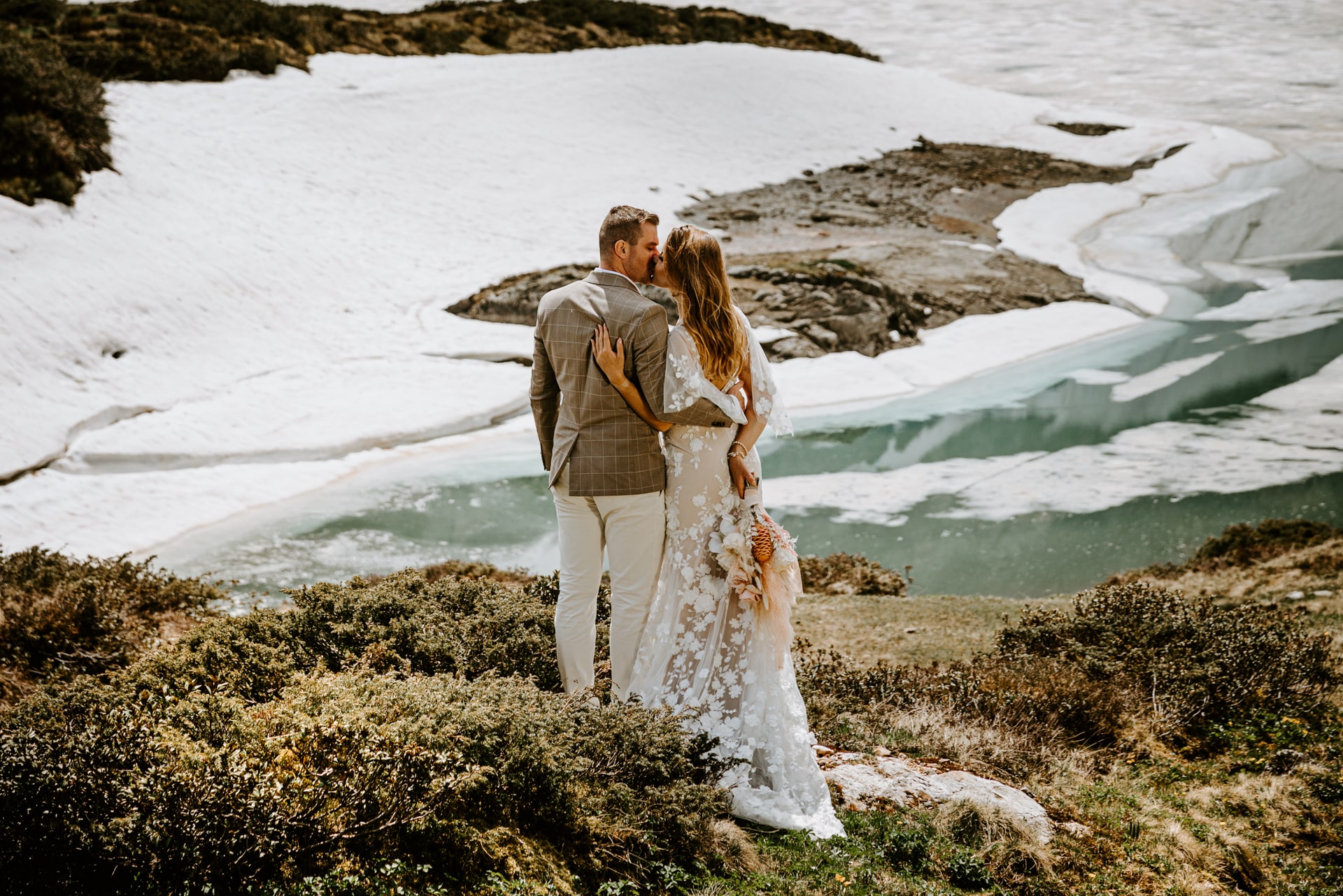 newlyweds in mountains, Titlis Switzerland